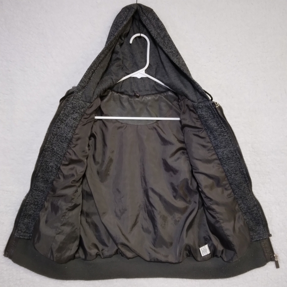 Vanity Women's Faux Leather Hooded Vest, size Large - Picture 2 of 9